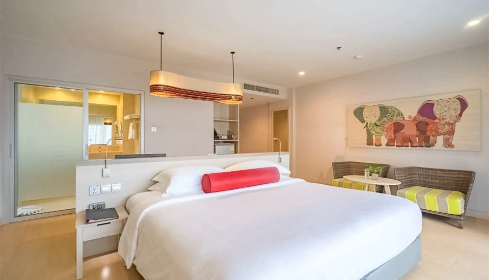 هتل رامادا بای ویندهام پوکت دیوانا